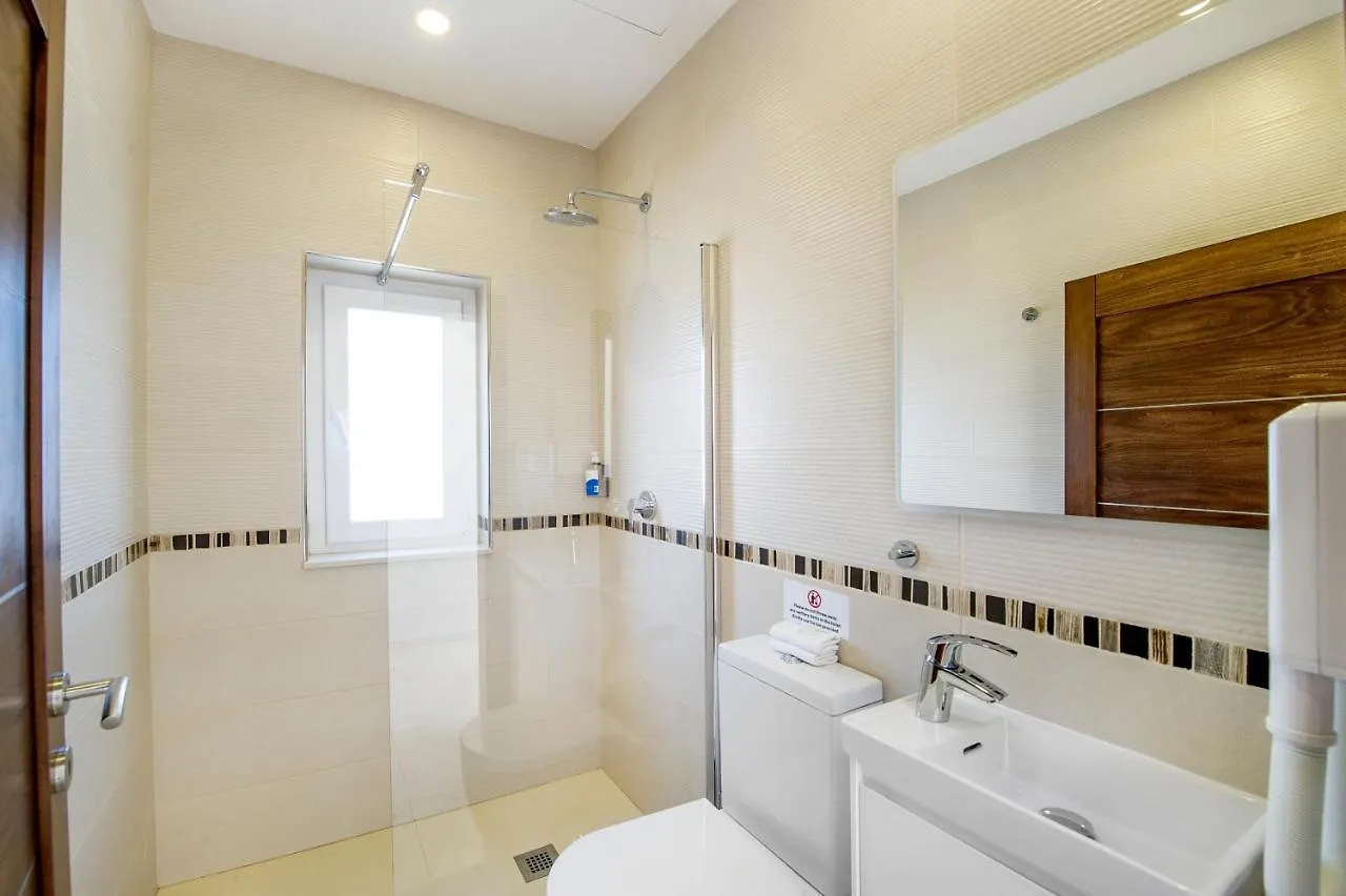 Guest house South Wind Guesthouse Marsaxlokk