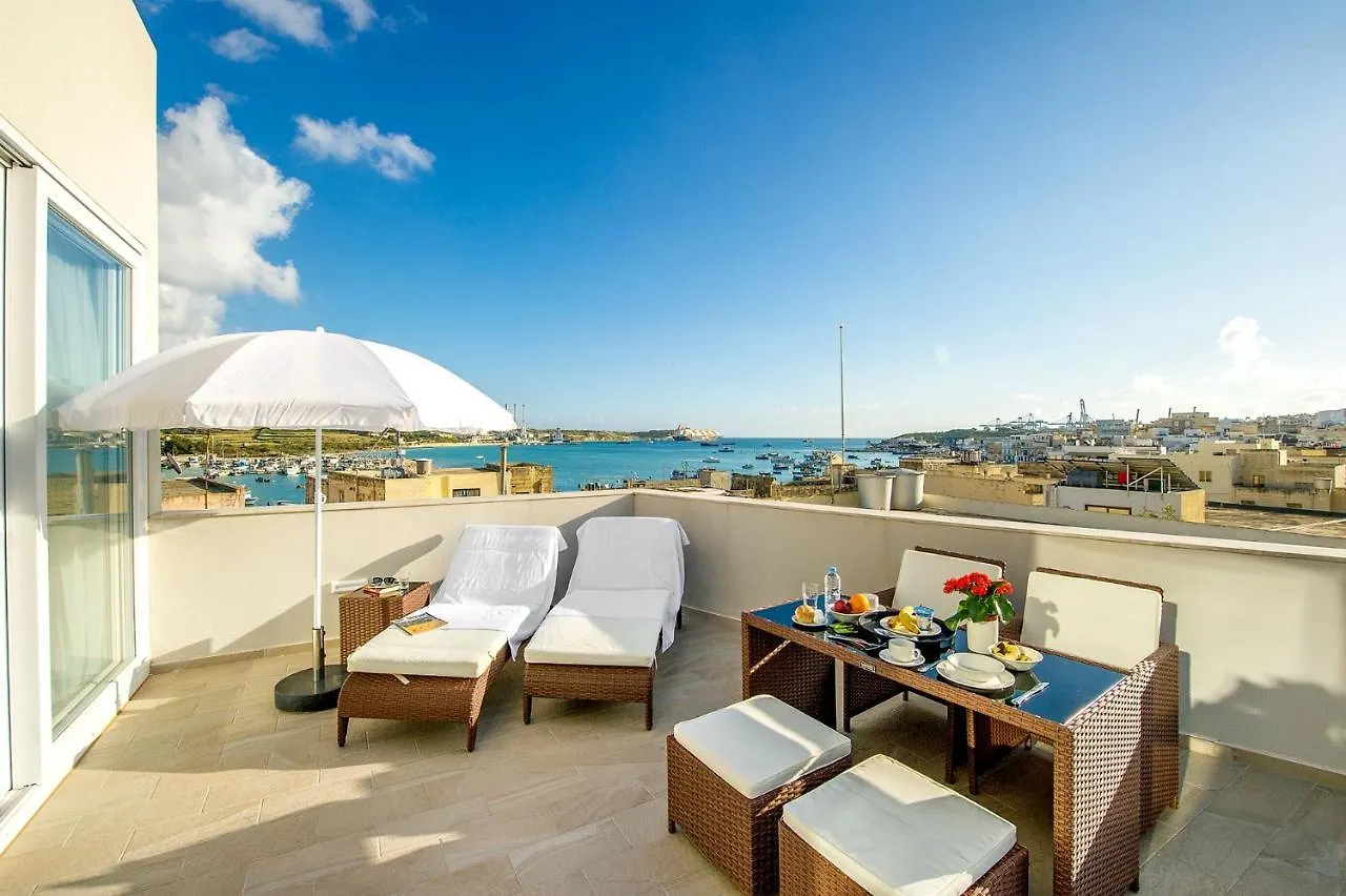 Guest house South Wind Guesthouse Marsaxlokk